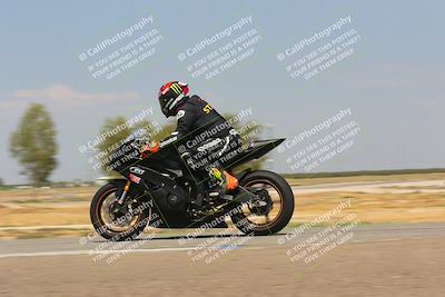 media/Sep-10-2023-Pacific Track Time (Sun) [[44210541ad]]/Group C/1240pm (Wheelie Bump)/